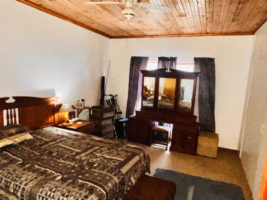 2 Bedroom Property for Sale in Noorsekloof Eastern Cape